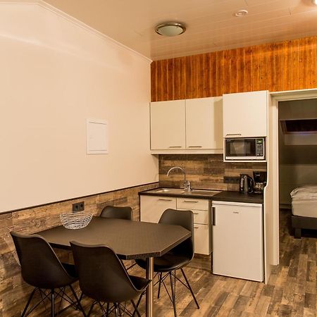 Lava Apartments & Rooms อาคูเรย์รี ภายนอก รูปภาพ