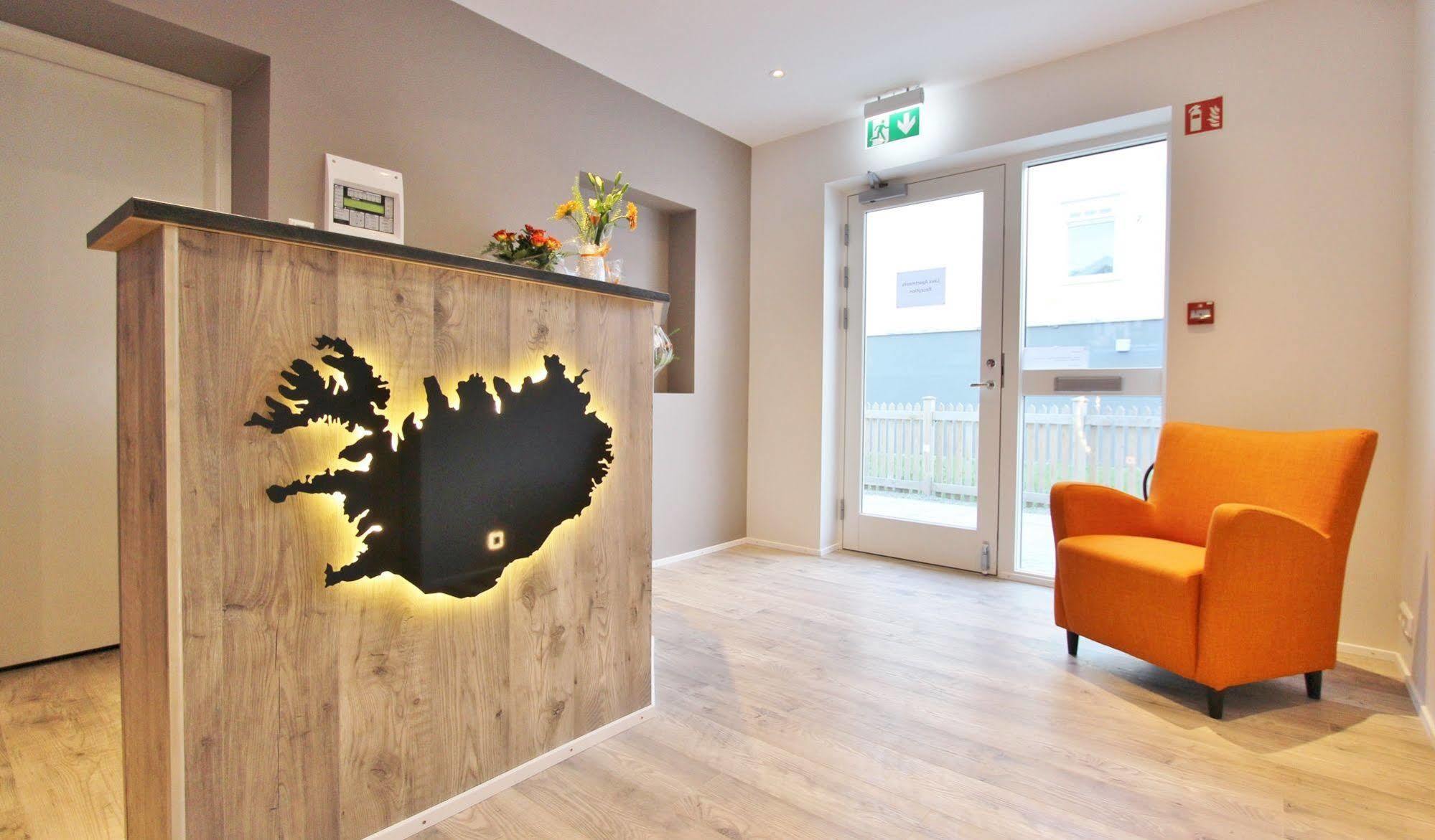 Lava Apartments & Rooms อาคูเรย์รี ภายนอก รูปภาพ